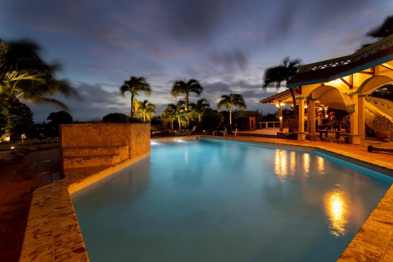 Goood Resort Kralendijk  Bagian luar foto